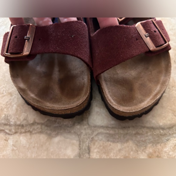 Birkenstock Arizona Suede Leather Sandal, Zinfandel Color, Size 37 Regular/Wide - Picture 2 of 9